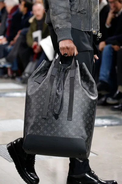Look 35